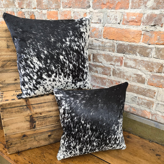 Throw Pillows - Set of 2 (Black)