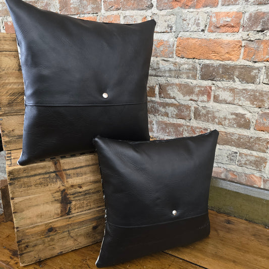 Throw Pillows - Set of 2 (Black)