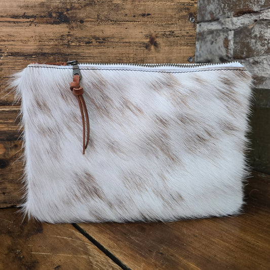 Medium Cowhide Catchall (Rust)