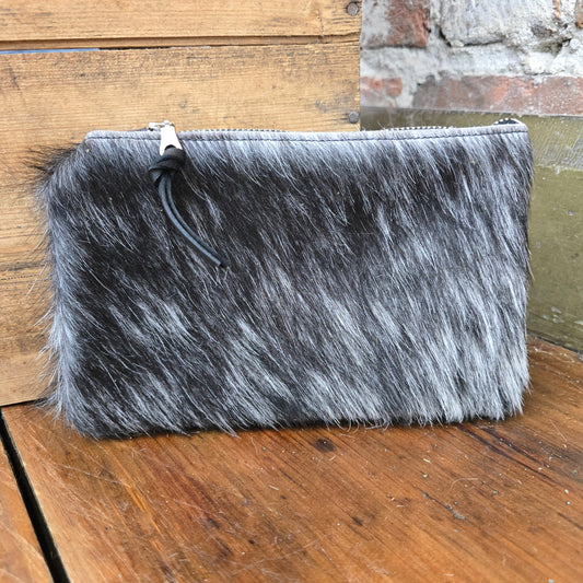 Small Cowhide Catchall (Black)