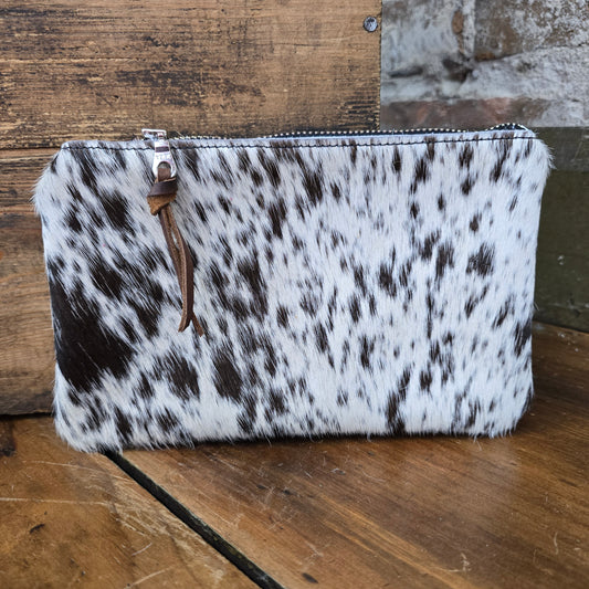 Small Cowhide Catchall (Chestnut)