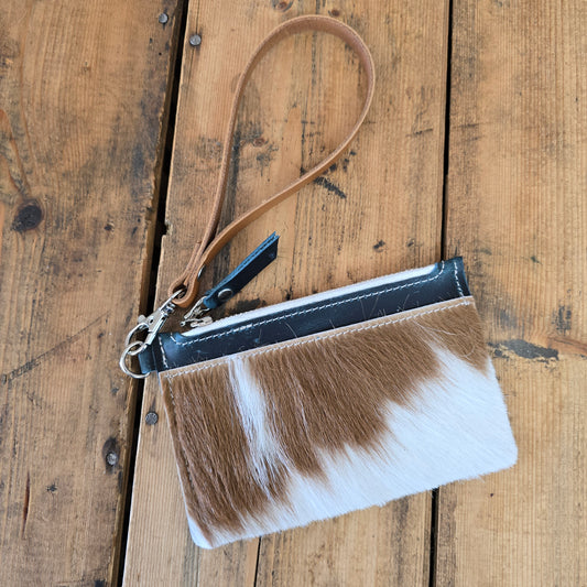 Cowhide Modesto Clutch (Dark Teal)