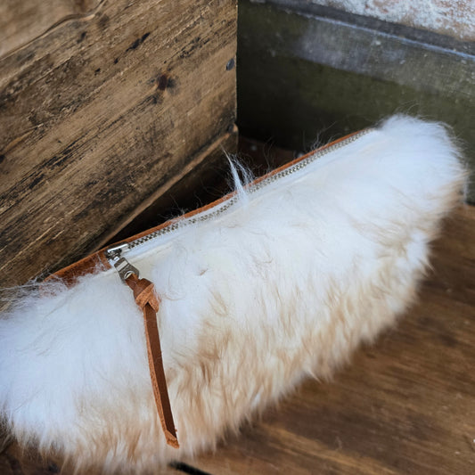 Small Sheepskin Catchall (Dark Cognac)