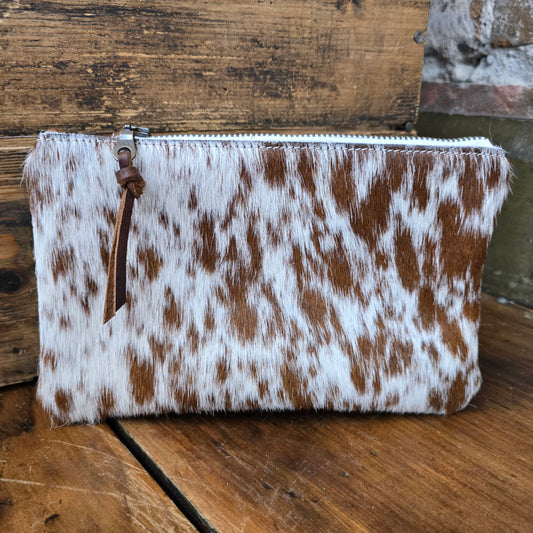 Small Cowhide Catchall (Rare Finds Olive)