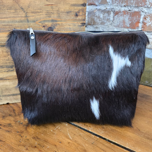 Cowhide Travel Makeup Bag (Black)
