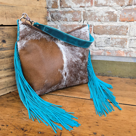 Outrider (Island Blue/Chestnut) JH08409