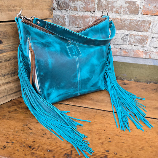 Outrider (Island Blue/Chestnut) JH08409
