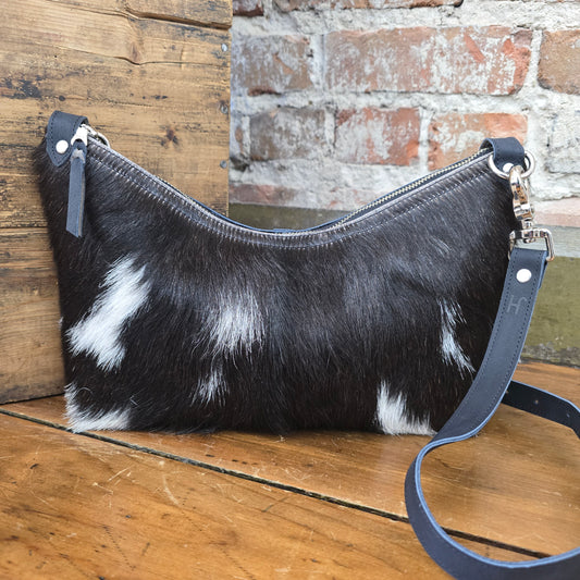 Cowhide Tapadero (Rare Finds Navy) JH09262
