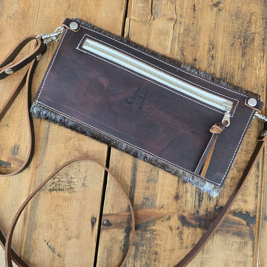 Carly Clutch (Chestnut)