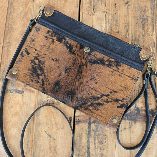 Cowhide Uptown Clutch (Pebbled Black)