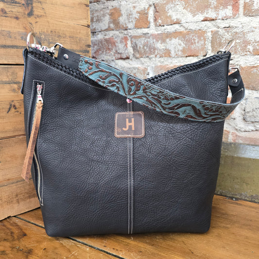 Goat Hide Outrider (Pebbled Black/Caramel) JH09984