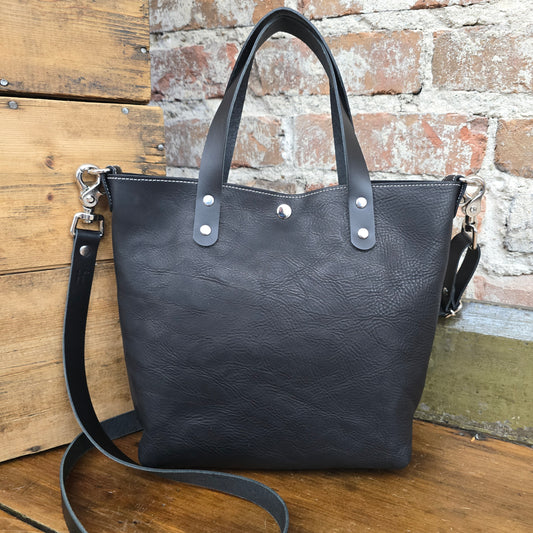 Shorty Tote (Black) JH09163