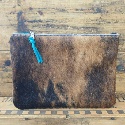 Medium Cowhide Catchall (Island Blue)