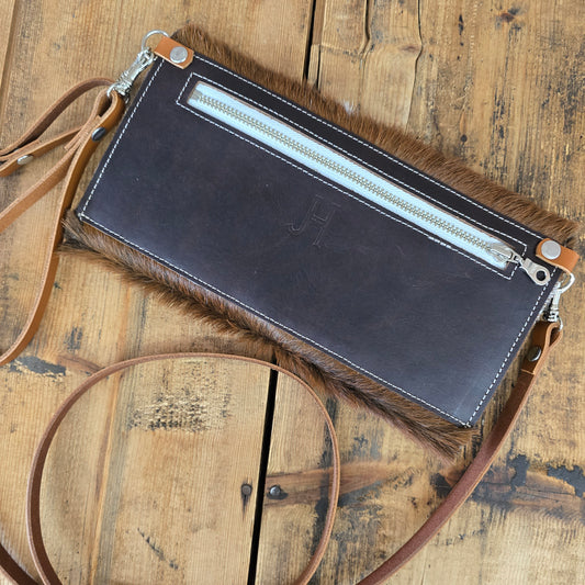 Carly Clutch (Chestnut)