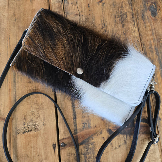Carly Clutch (Rustic Brown)