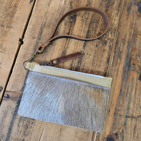 Goat Hide Modesto Clutch (Sand)