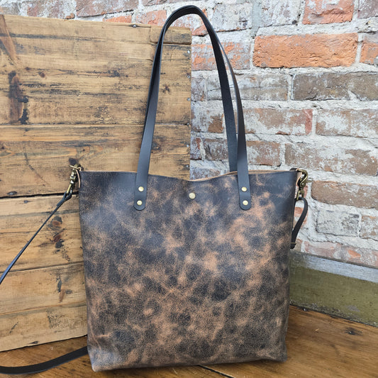The Tote (Black + Tan) JH09161