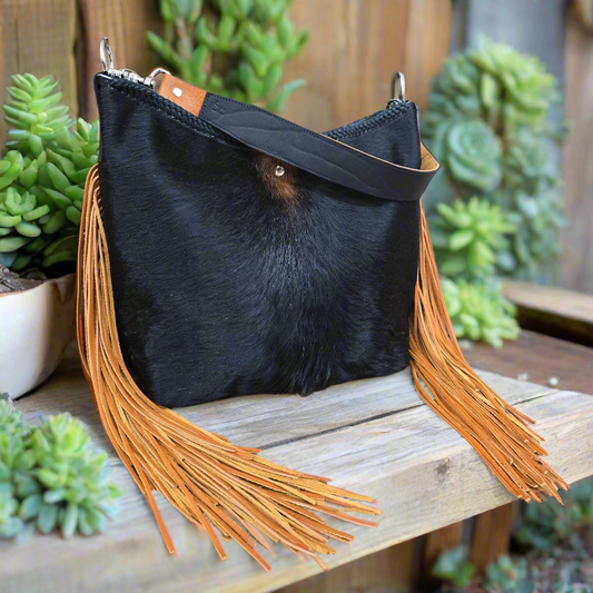 Outrider (Tuscany/Black) JH09968