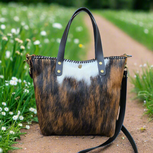 Shorty Tote (Rustic Brown) JH09997