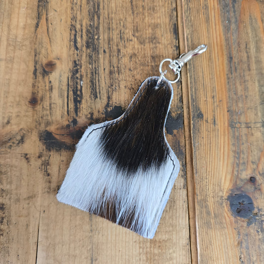 Ear Tag Charm (Black)