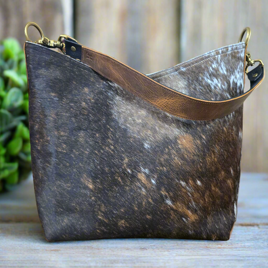 Outrider (Black/Rustic Brown) JH09310
