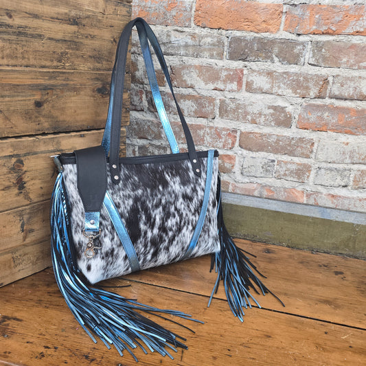 The Daisy (Metallic Baby Blue) JH09387