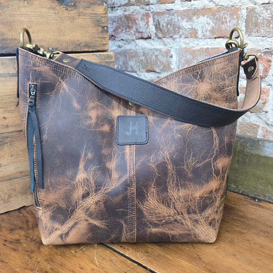 Outrider (Black/Caramel) JH03090