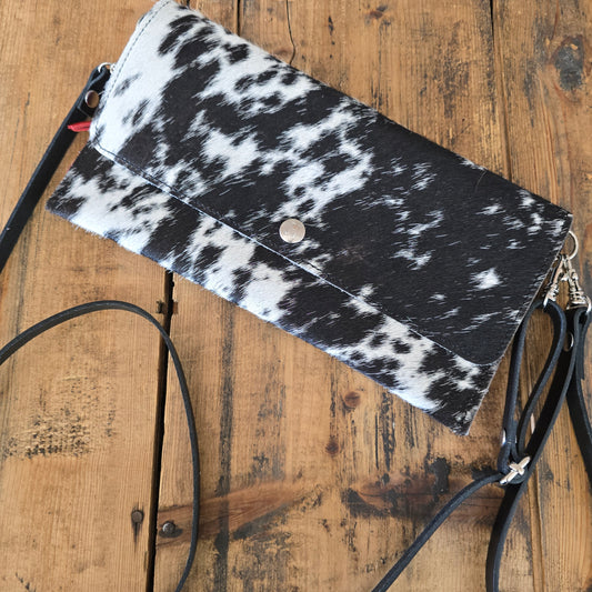Carly Clutch (Charger Red)