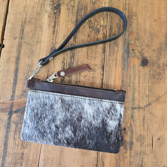 Cowhide Modesto Clutch (Chestnut)