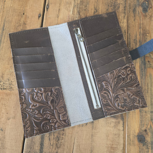 Cowhide Wallet (Walnut)
