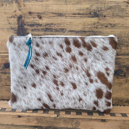 Medium Cowhide Catchall (Turquoise)