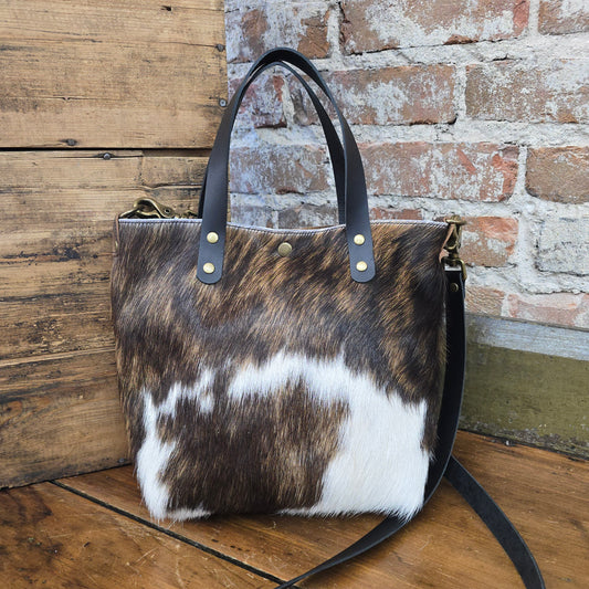 Shorty Tote (Rustic Brown) JH09776