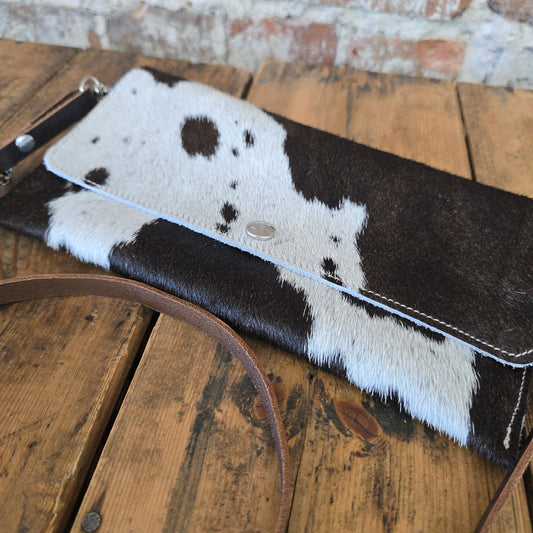 Carly Clutch (Olive)