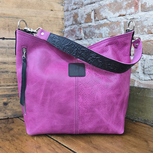 Outrider (Pink/Black) JH09671