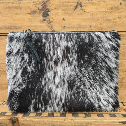 Medium Cowhide Catchall (Caramel)