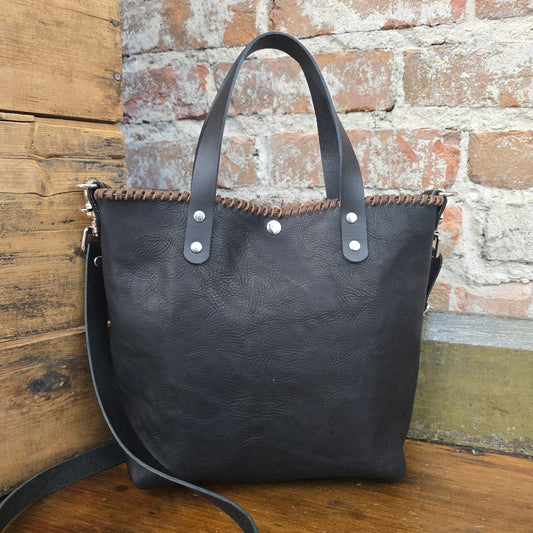 Shorty Tote (Pebbled Black/Chestnut) JH09384