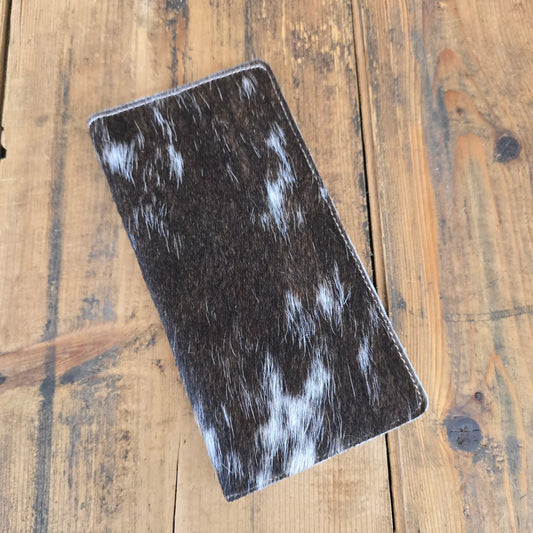 Cowhide Checkbook Cover (Rustic Latigo)