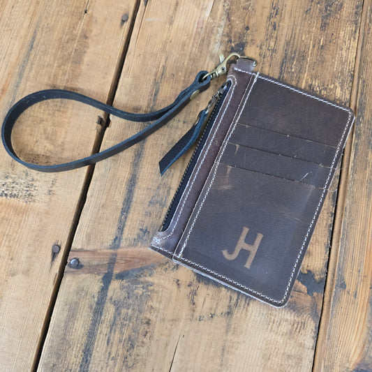 Cowhide Modesto Clutch (Walnut)