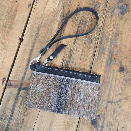 Cowhide Modesto Clutch (Pebbled Black)