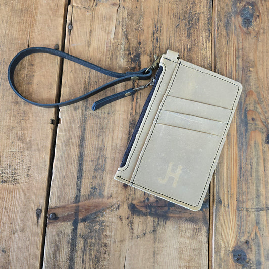 Cowhide Modesto Clutch (Sand)