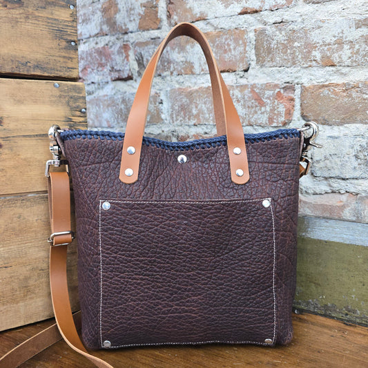 Shorty Tote (Bison Brown/Navy) JH09360