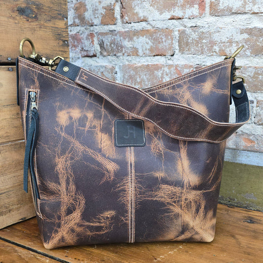 Axis Outrider (Caramel) #10090