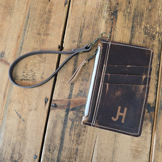 Cowhide Modesto Clutch (Caramel)