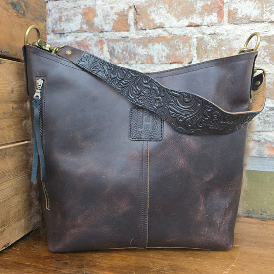 Bison Outrider (Chestnut/Black) #10111