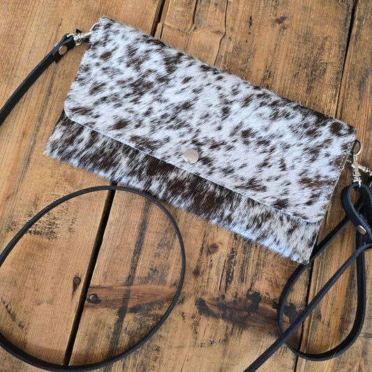 Carly Clutch (Rare Finds Brown)