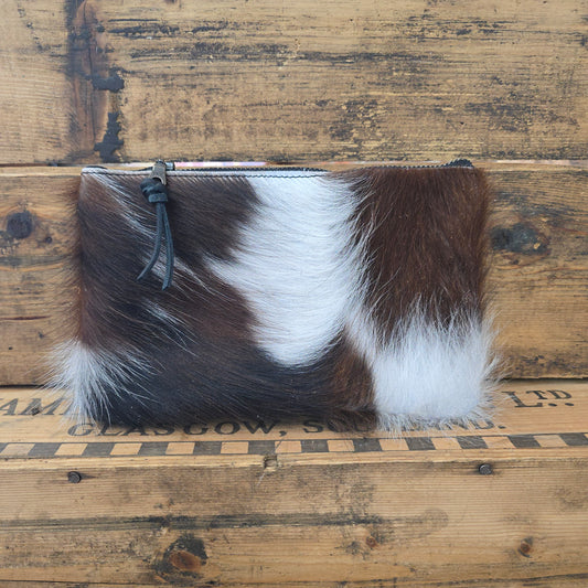 Small Cowhide Catchall (Pebbled Black)