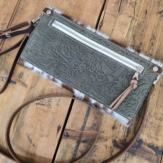 Carly Clutch (Embossed Olive)