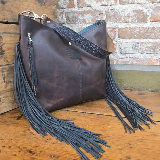 Outrider (Chestnut/Black) #10183