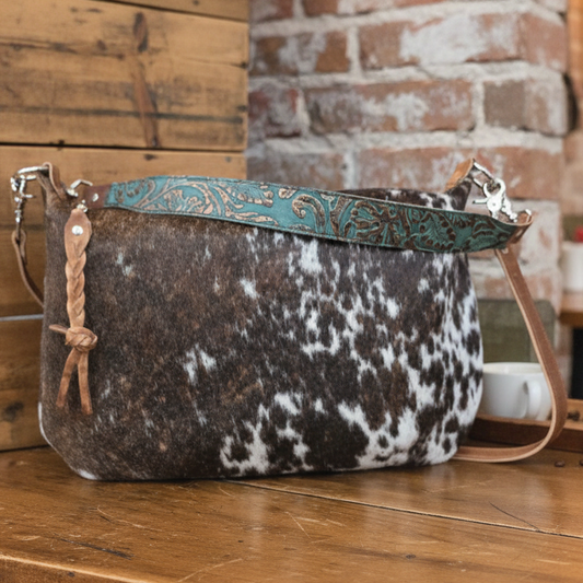 Livingston - #10349 (Amaretto)