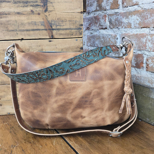 Livingston - #10349 (Amaretto)